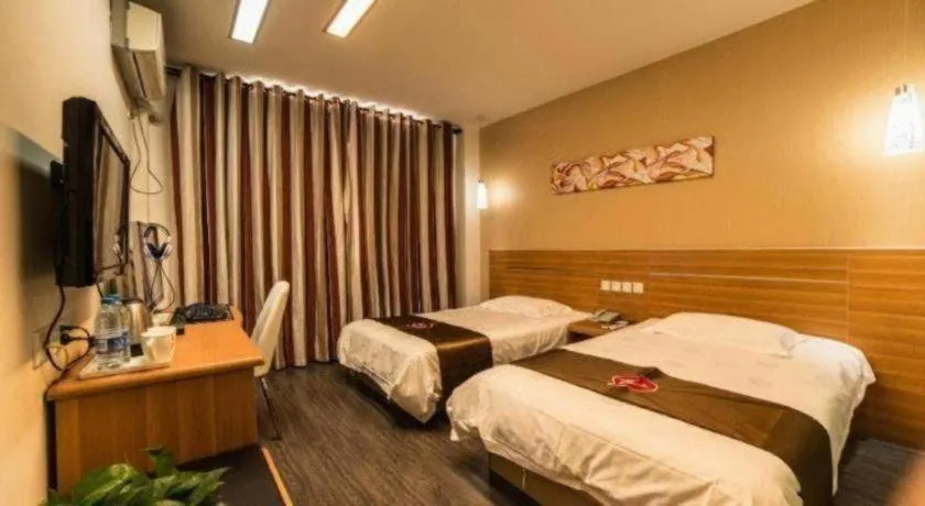 Bed in Thank Inn Plus Hotel Wuxi Xishan District Leather City