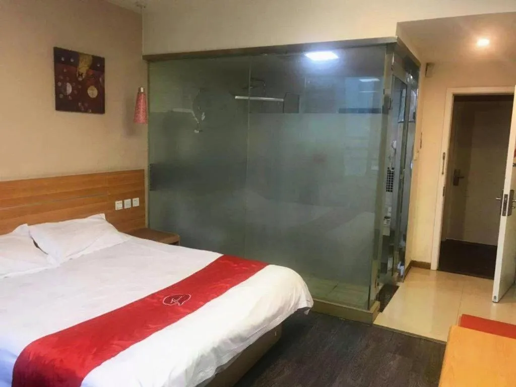 Bed in Thank Inn Plus Hotel Wuxi Xishan District Leather City