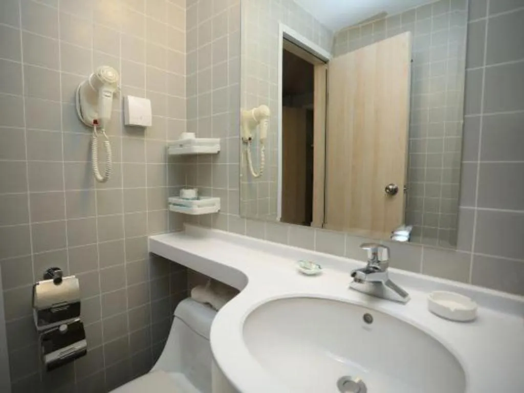 Jinjiang Inn Pingliang West Railway Station Xuanhe New City