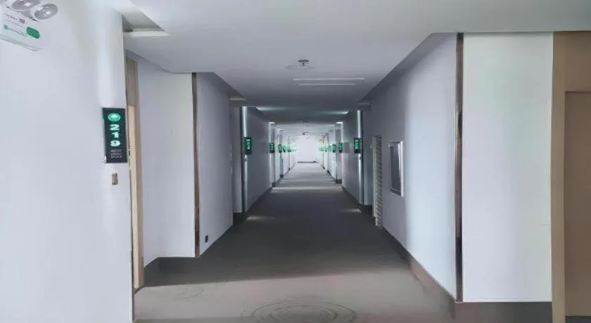 GreenTree Inn Yichun Qingshan Street Express Hotel