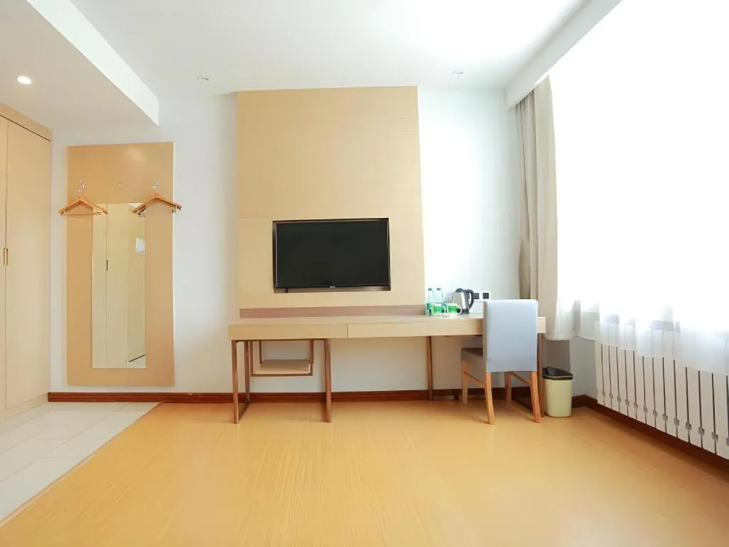 GreenTree Inn Yichun Qingshan Street Express Hotel