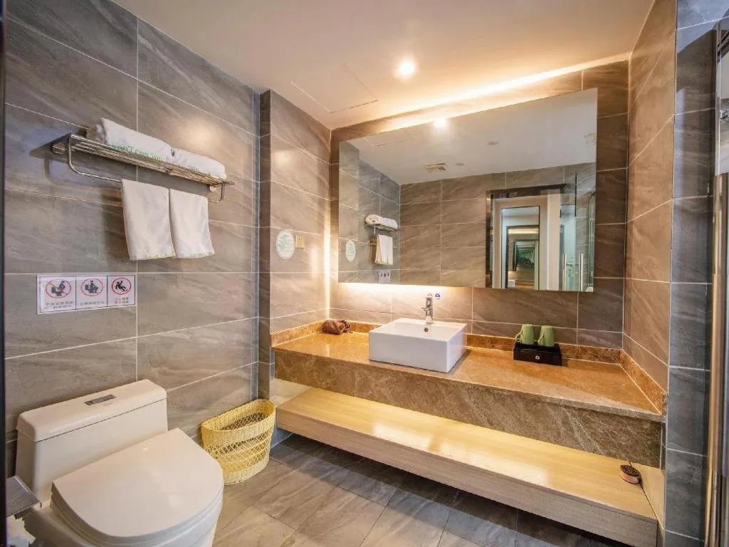 GreenTree Inn Ningbo Hangzhou Wan New District Lishi Square Business Hotel