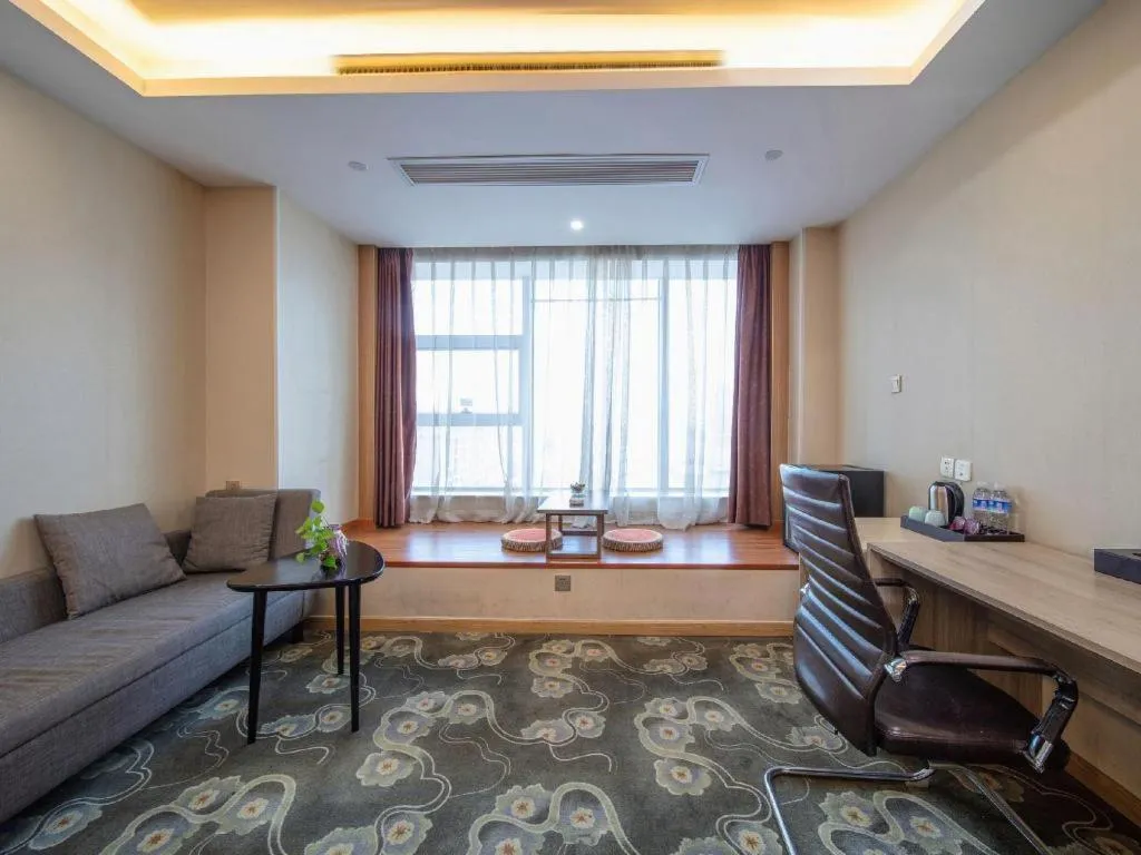 GreenTree Inn Ningbo Hangzhou Wan New District Lishi Square Business Hotel