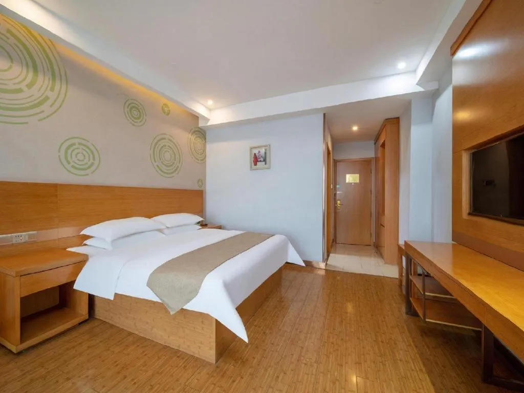 Bed in GreenTree Inn Ningbo Hangzhou Wan New District Lishi Square Business Hotel