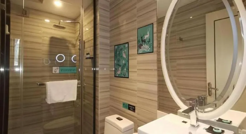 Xana Hotelle Chongqing Jiefangbei Center Branch