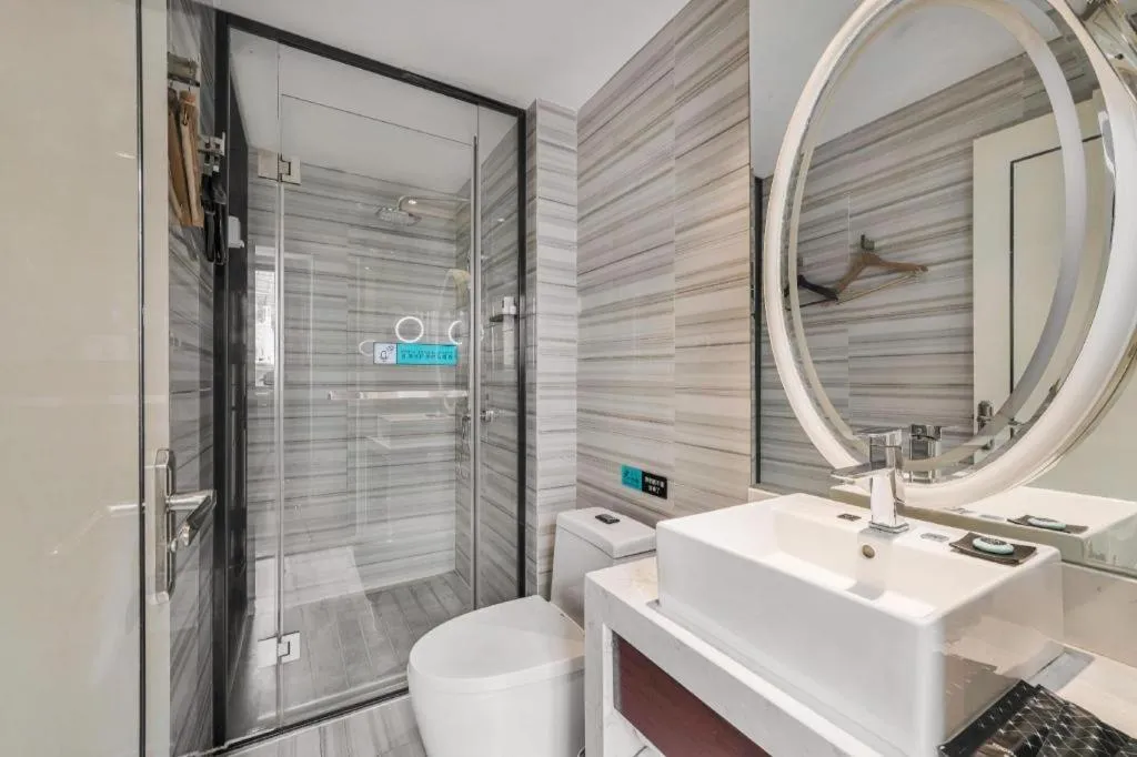 Xana Hotelle Chongqing Jiefangbei Center Branch