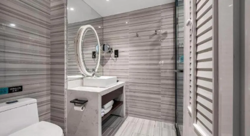 Xana Hotelle Chongqing Jiefangbei Center Branch