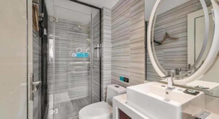 Xana Hotelle Chongqing Jiefangbei Center Branch