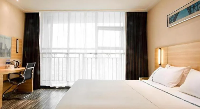 Bed in City Comfort Inn Xianning South Station Wanda