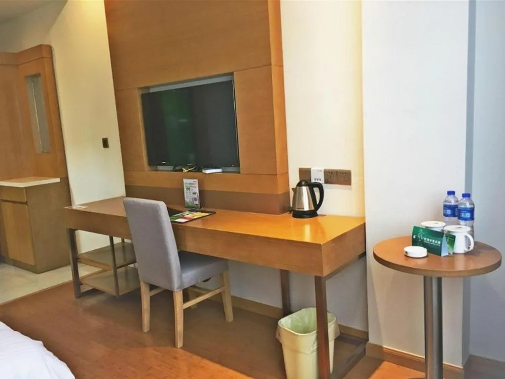 Bed in GreenTree Inn Ningbo Ninghai Beidou North Road Express Hotel