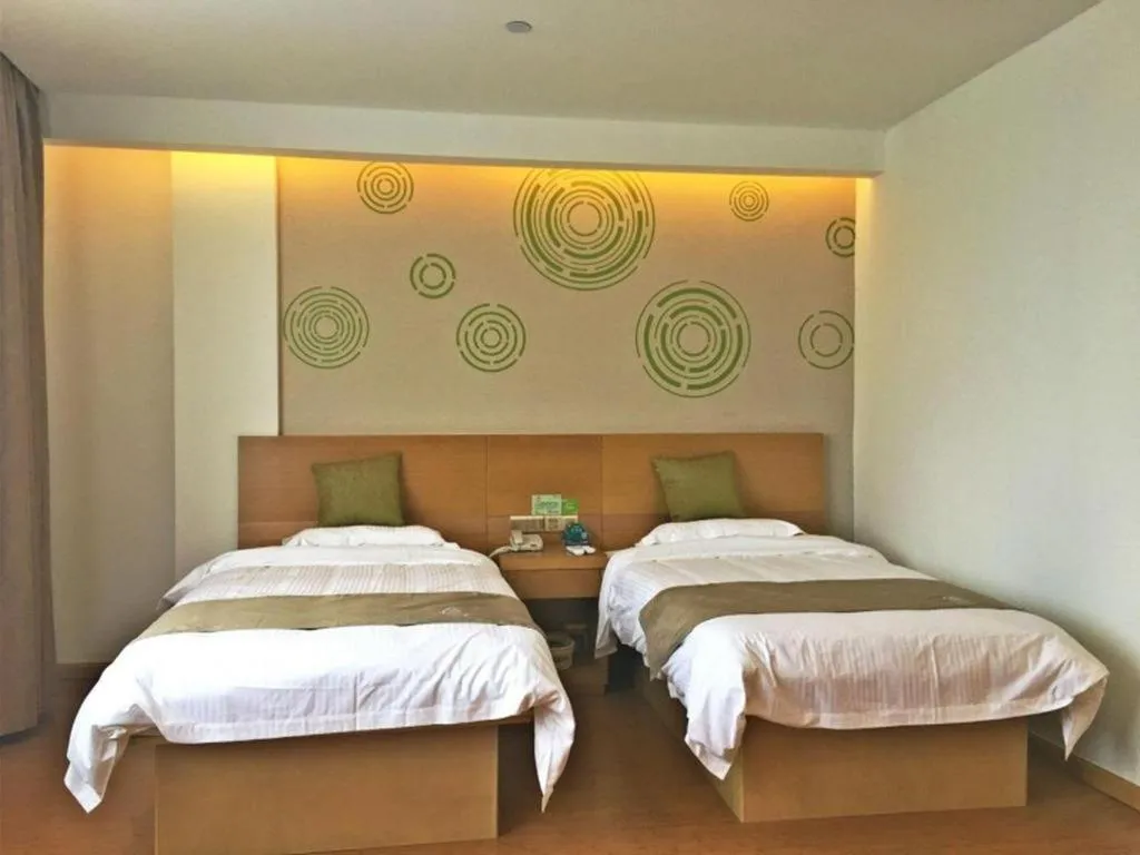 Bed in GreenTree Inn Ningbo Ninghai Beidou North Road Express Hotel
