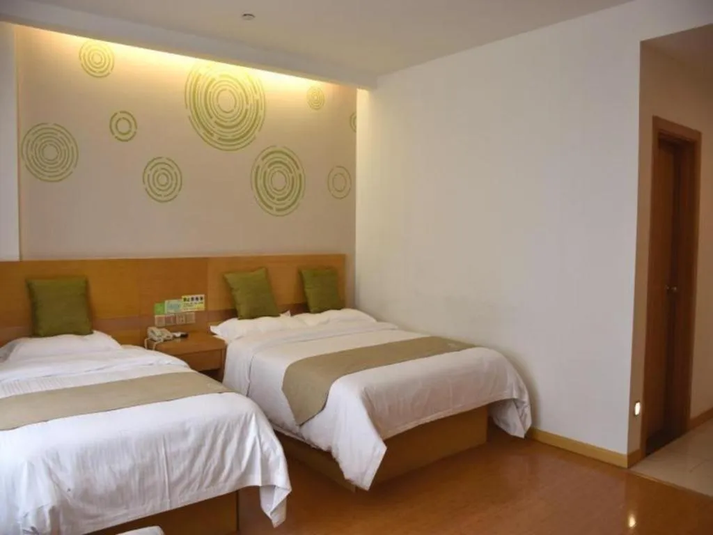 Bed in GreenTree Inn Ningbo Ninghai Beidou North Road Express Hotel