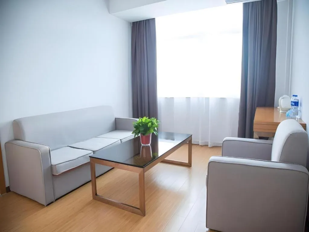 GreenTree Inn Anqing Yuexixian Wenquan Branch