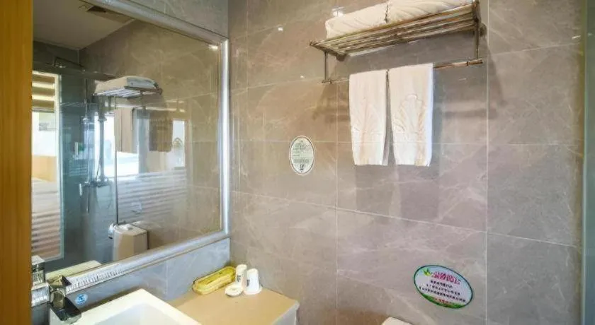 GreenTree Alliance Foshan West Station Luowu Road Hotel