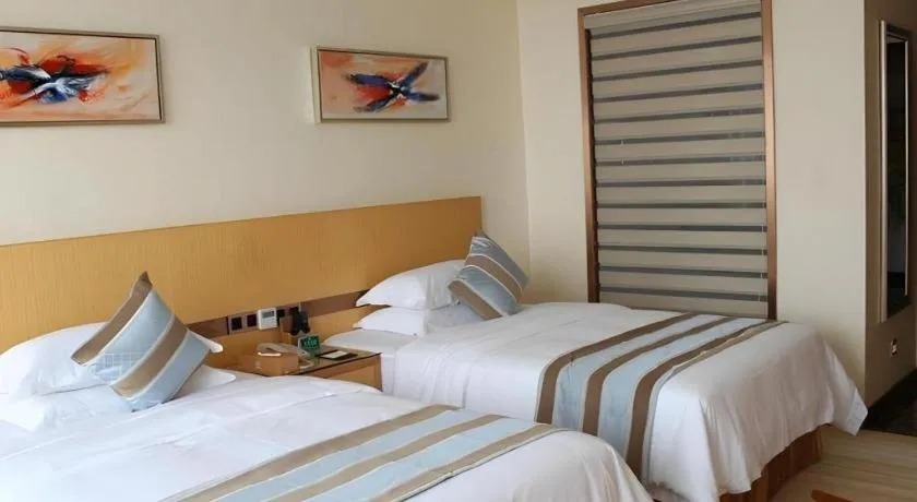 Bed in GreenTree Alliance Foshan West Station Luowu Road Hotel