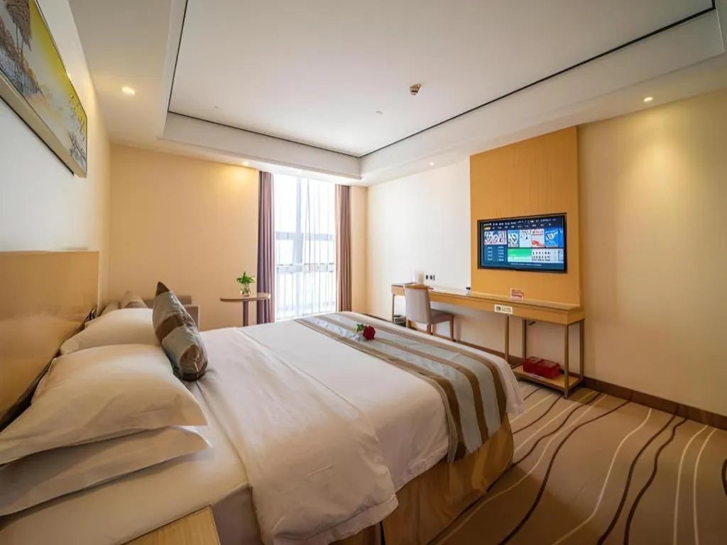 Bed in GreenTree Alliance Foshan West Station Luowu Road Hotel