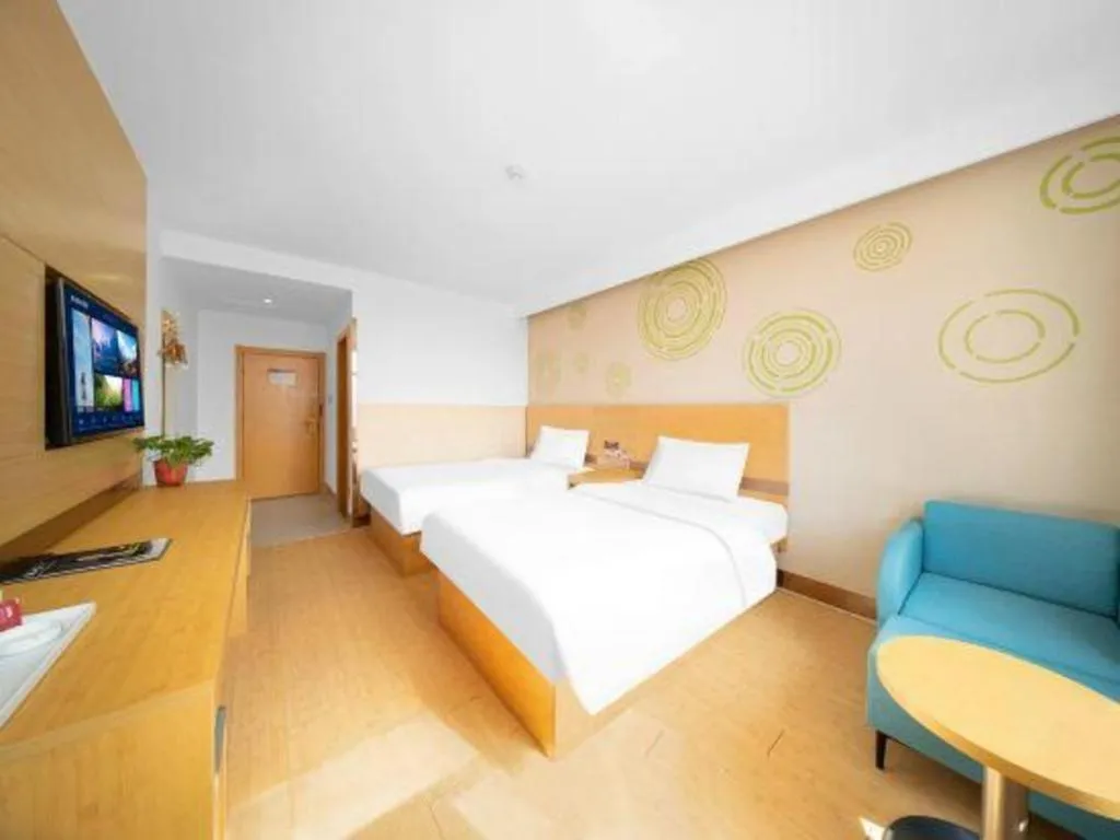 Bed in GreenTree Inn Binzhou Wudi County Yinzuo Plaza Express Hotel