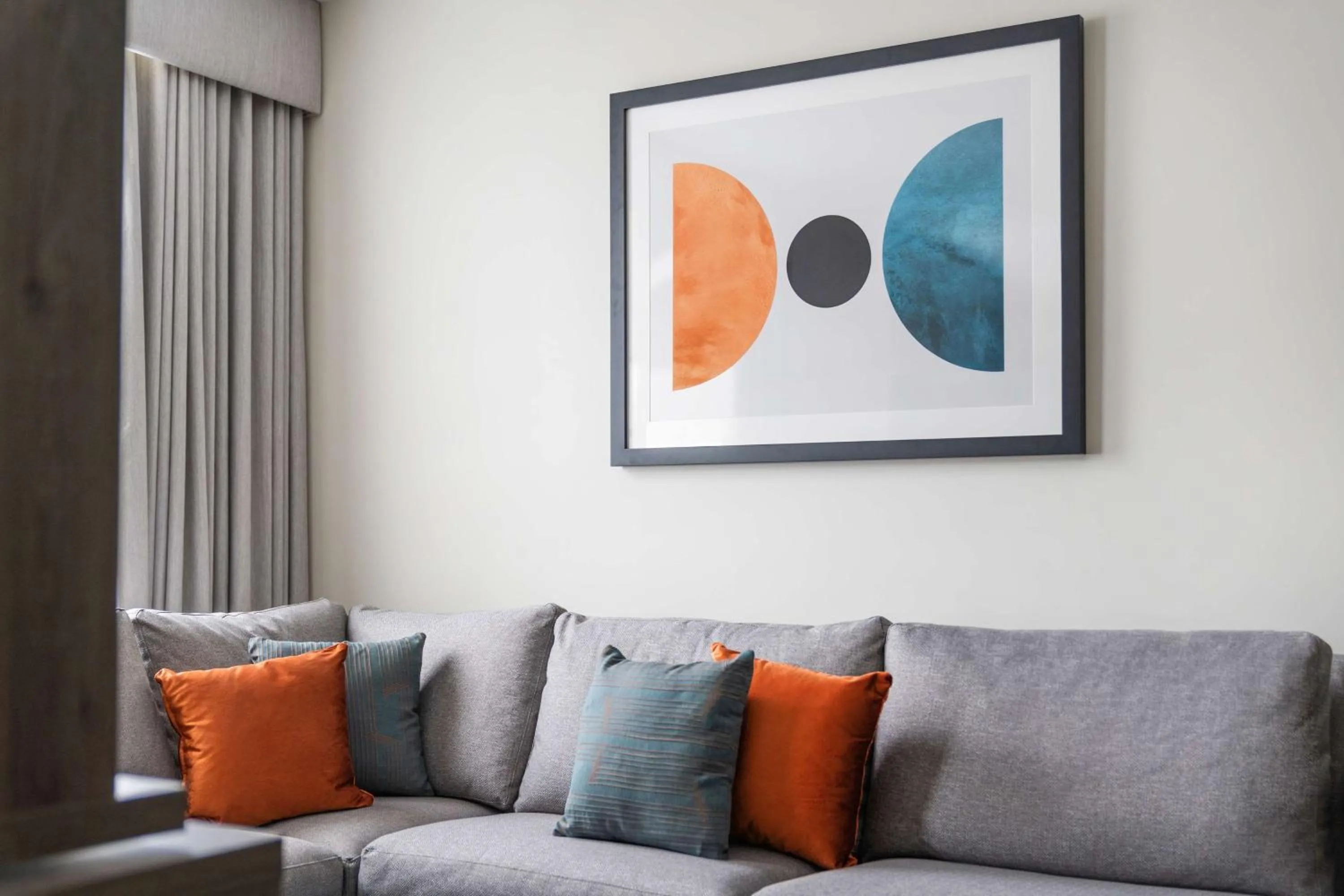 Photo of the whole room in Hyatt House Leeds