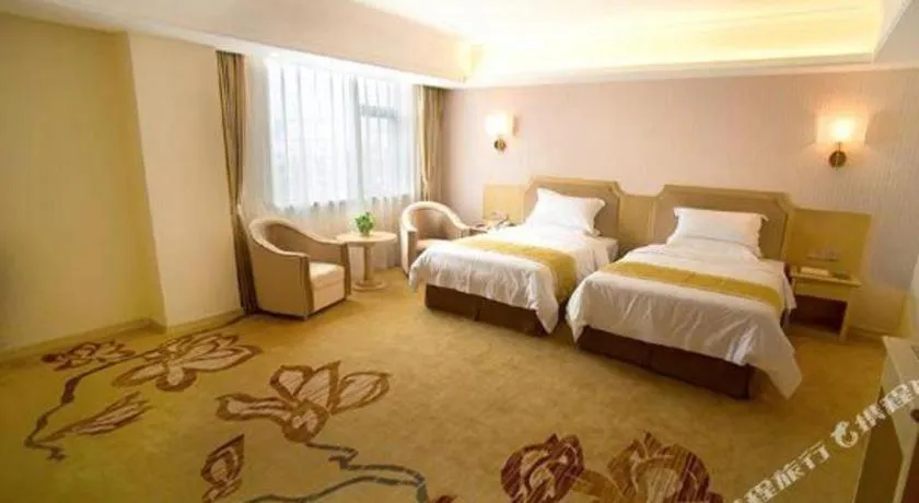 Bed in Vienna 3 Best Shanghai Baoshan Fengxiang Road