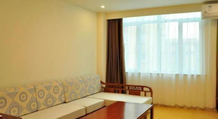 GreenTree Inn Liaocheng Donge Culture Street Express Hotel