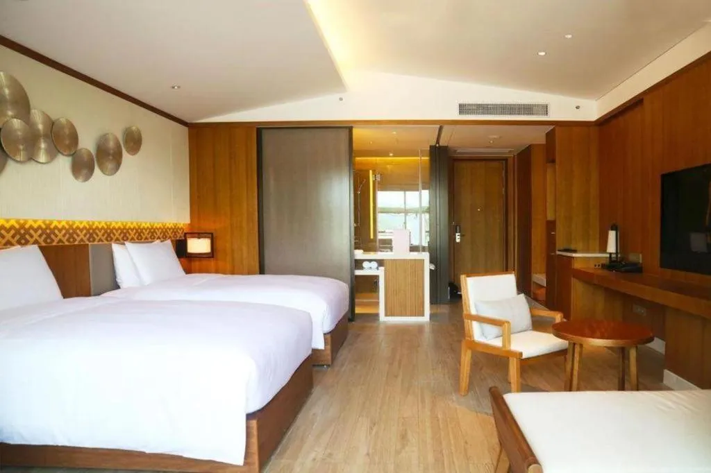 Bed in La Fountain Hotel & Resort Sanya