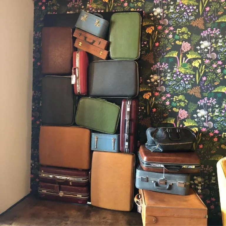 Deep Ellum Hostel - Adults Only