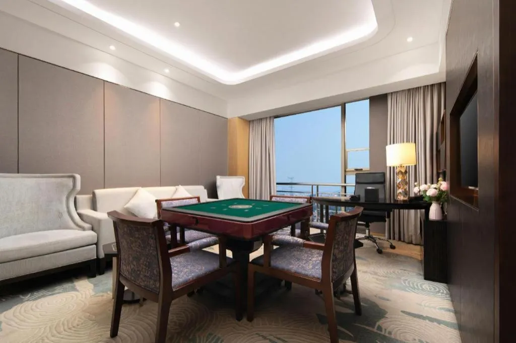 The QUBE Hotel Jingzhou