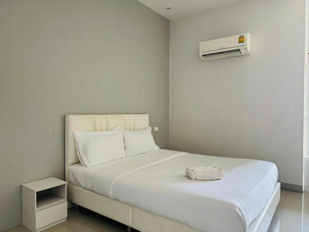 Bed in River Residence Saraburi Hotel