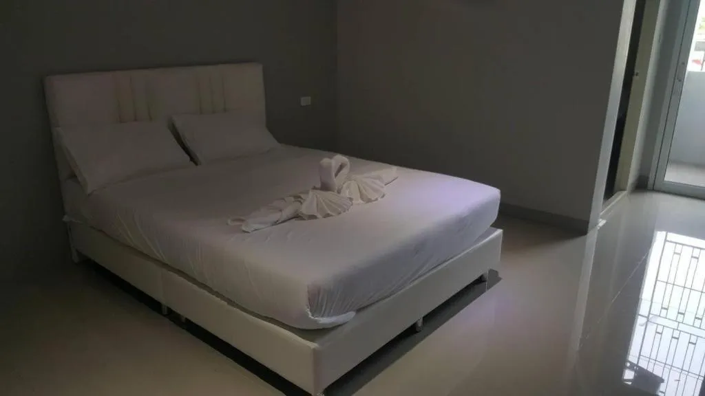 Bed in River Residence Saraburi Hotel