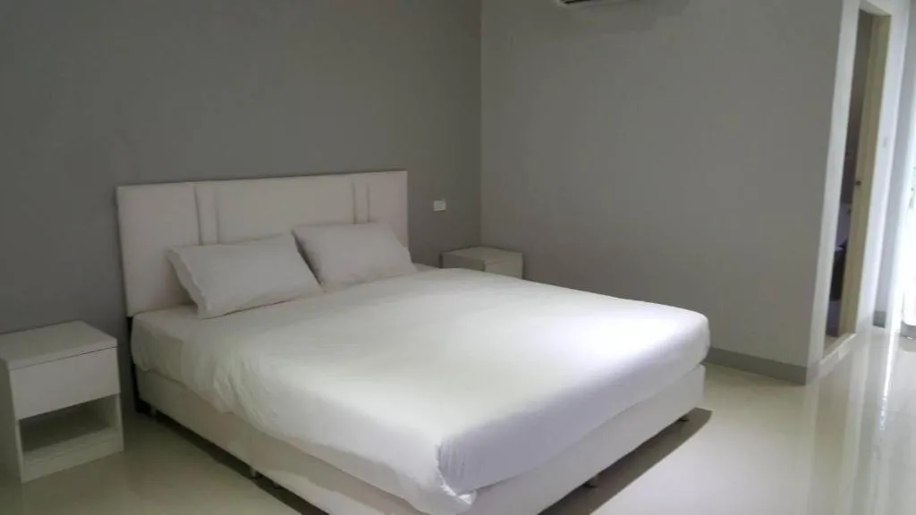Bed in River Residence Saraburi Hotel