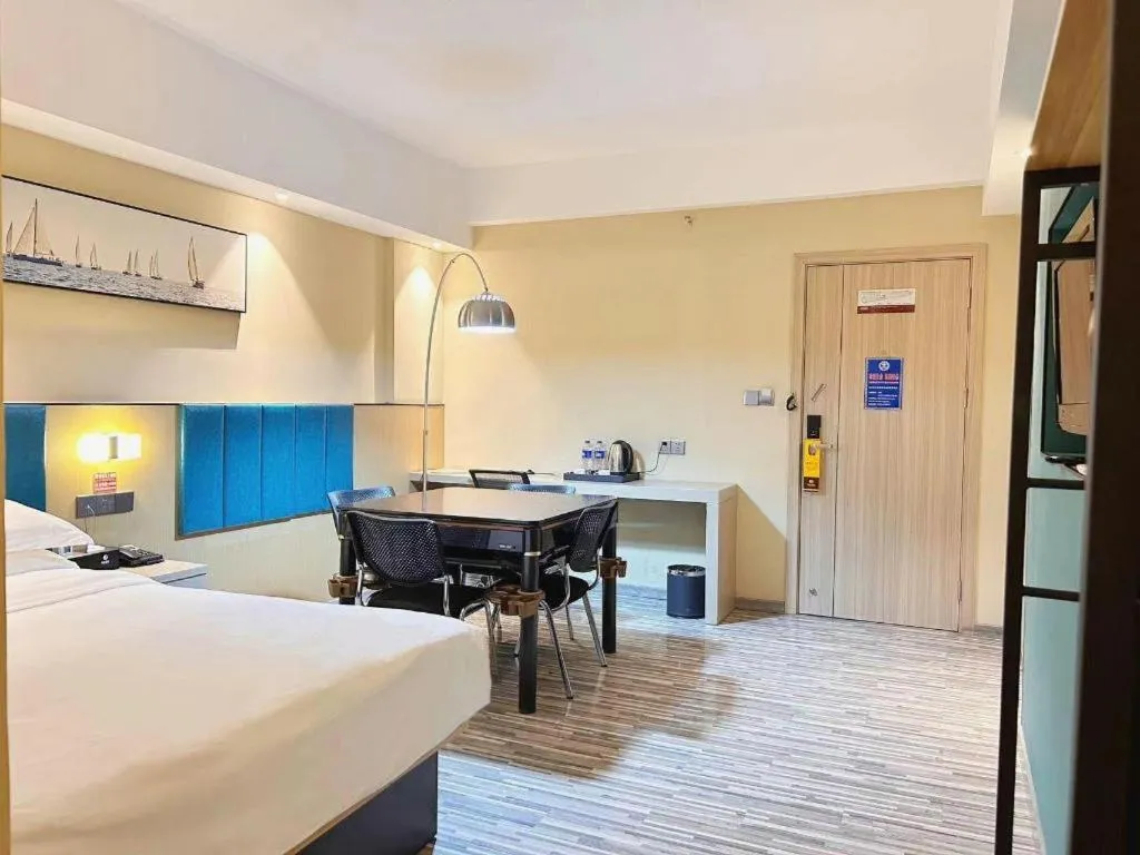 Bed in Jingtu hotel zhanjiang dingsheng plaza store