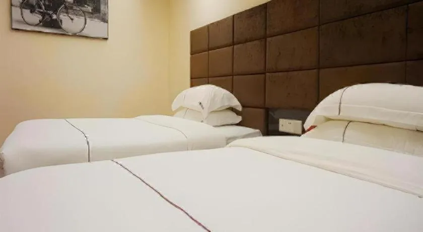 Bed in Jingtu hotel zhanjiang dingsheng plaza store