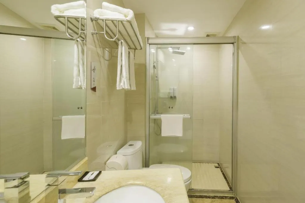 Jingtu hotel zhanjiang dingsheng plaza store