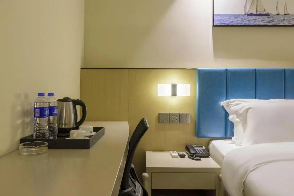 Bed in Jingtu hotel zhanjiang dingsheng plaza store