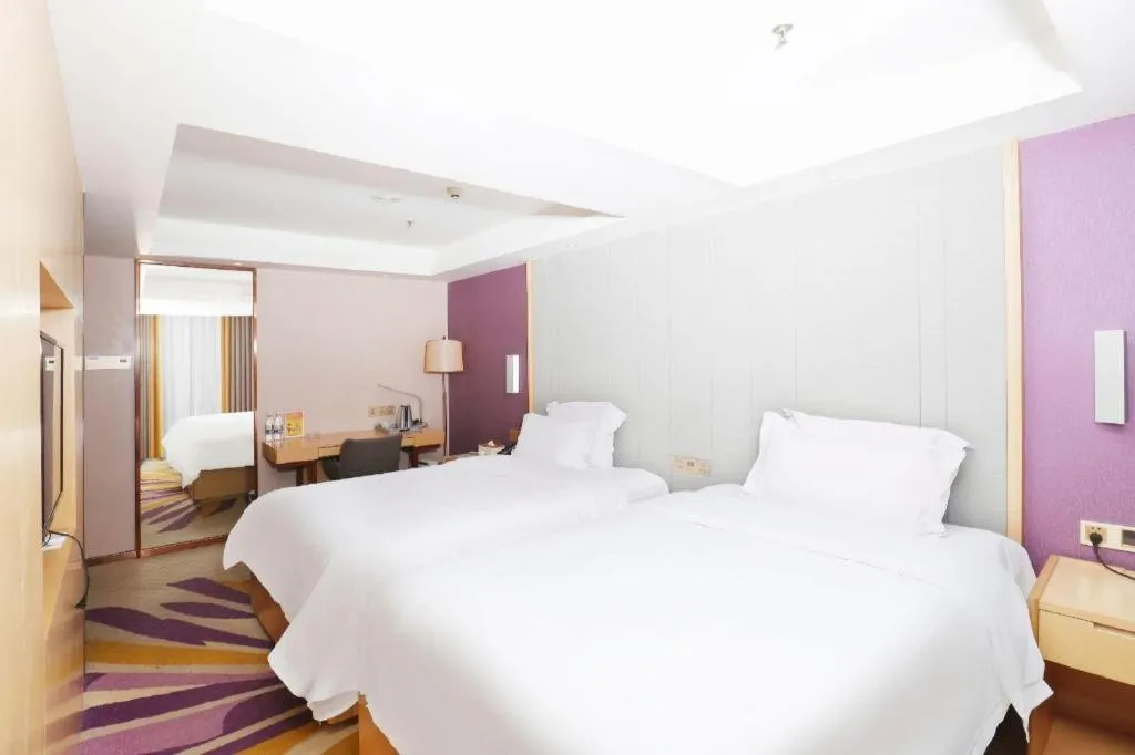 Bed in Lavande Hotels Guangzhou Baiyun Avenue North Metro Station