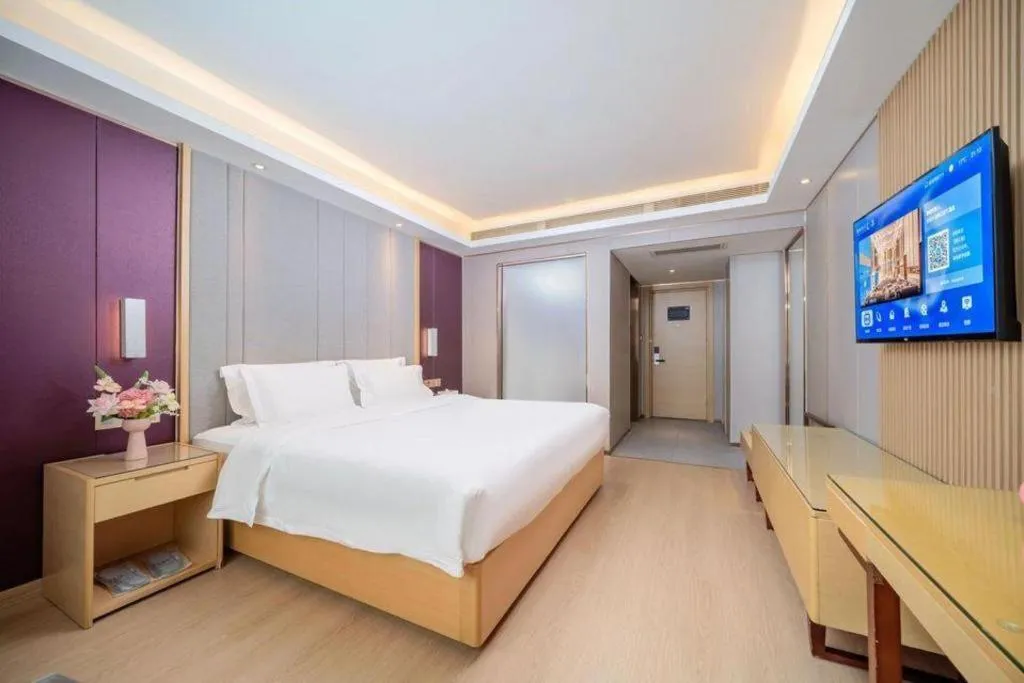 Bed in Lavande Hotels Guangzhou Baiyun Avenue North Metro Station