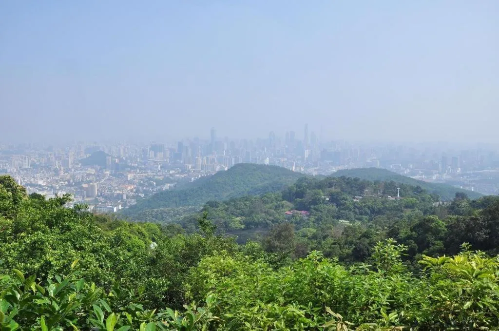 Lavande Hotels Guangzhou Baiyun Avenue North Metro Station