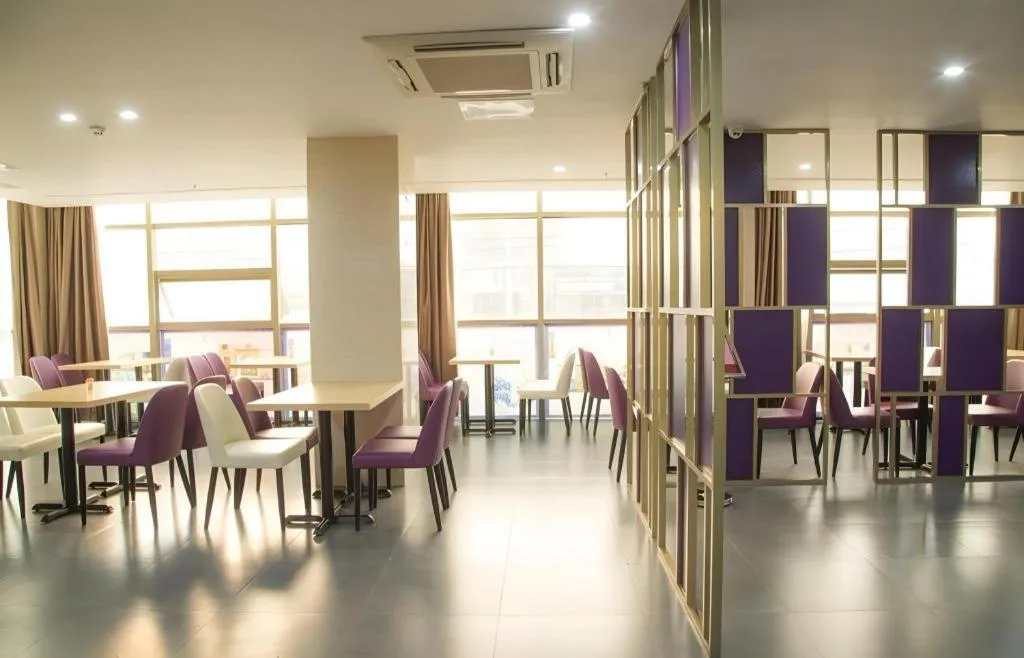 Lavande Hotels Guangzhou Baiyun Avenue North Metro Station