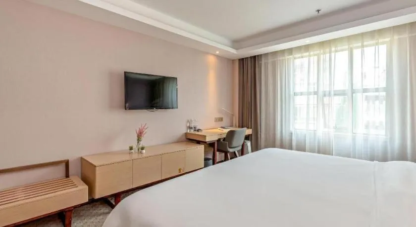 Bed in Lavande Hotels Guangzhou Baiyun Avenue North Metro Station