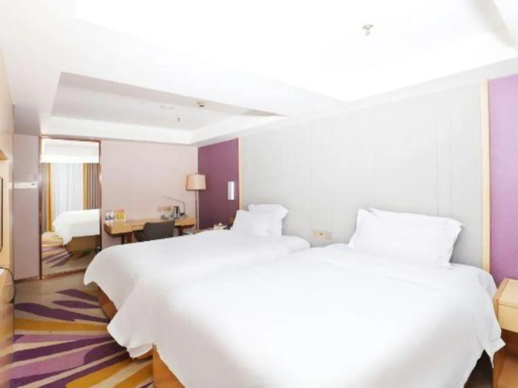Bed in Lavande Hotels Guangzhou Baiyun Avenue North Metro Station