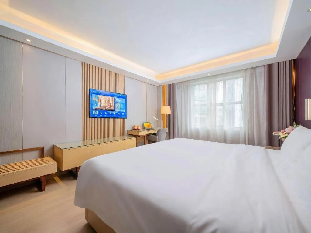 Bed in Lavande Hotels Guangzhou Baiyun Avenue North Metro Station
