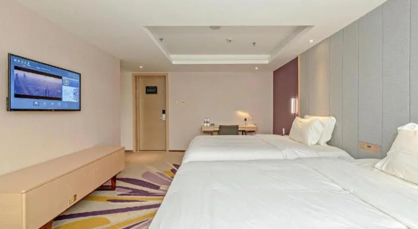 Bed in Lavande Hotels Guangzhou Baiyun Avenue North Metro Station