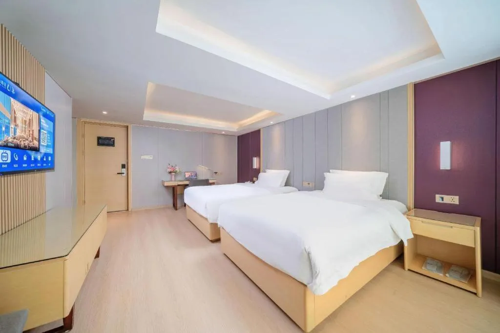 Bed in Lavande Hotels Guangzhou Baiyun Avenue North Metro Station