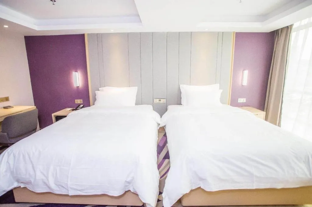 Bed in Lavande Hotels Guangzhou Baiyun Avenue North Metro Station