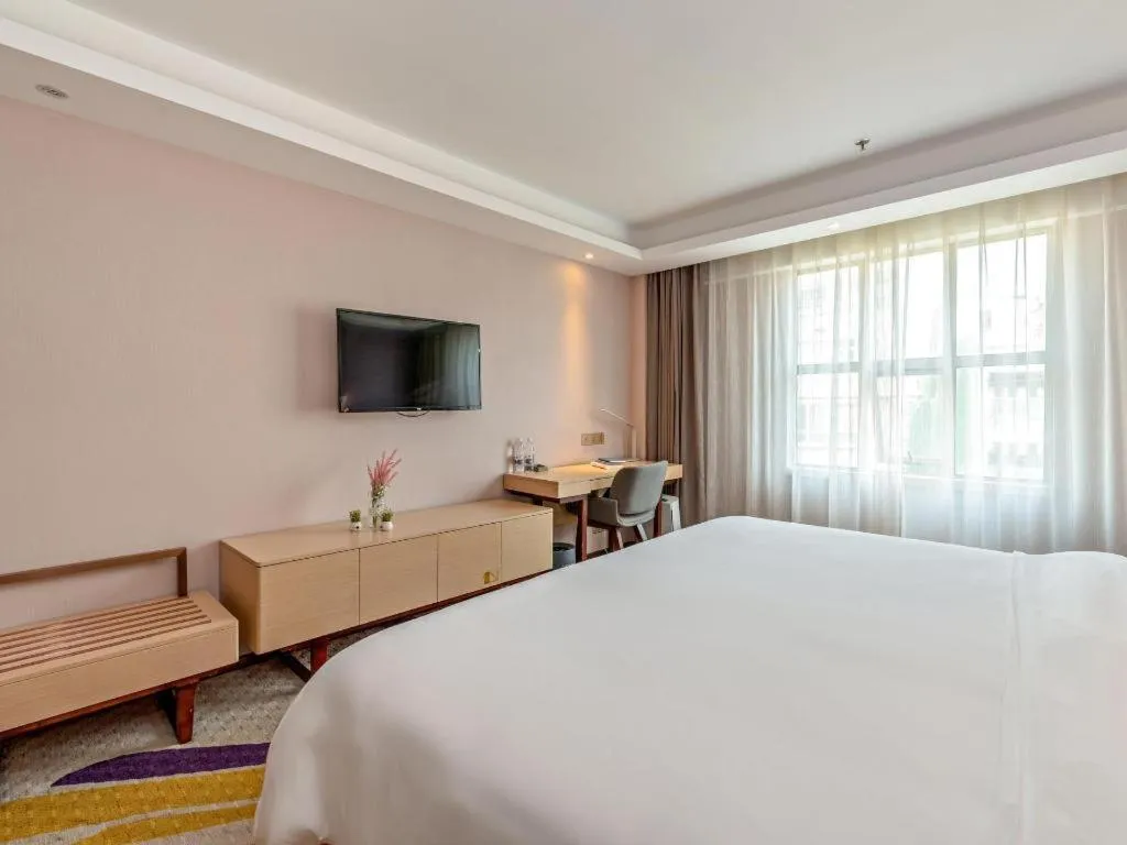 Bed in Lavande Hotels Guangzhou Baiyun Avenue North Metro Station