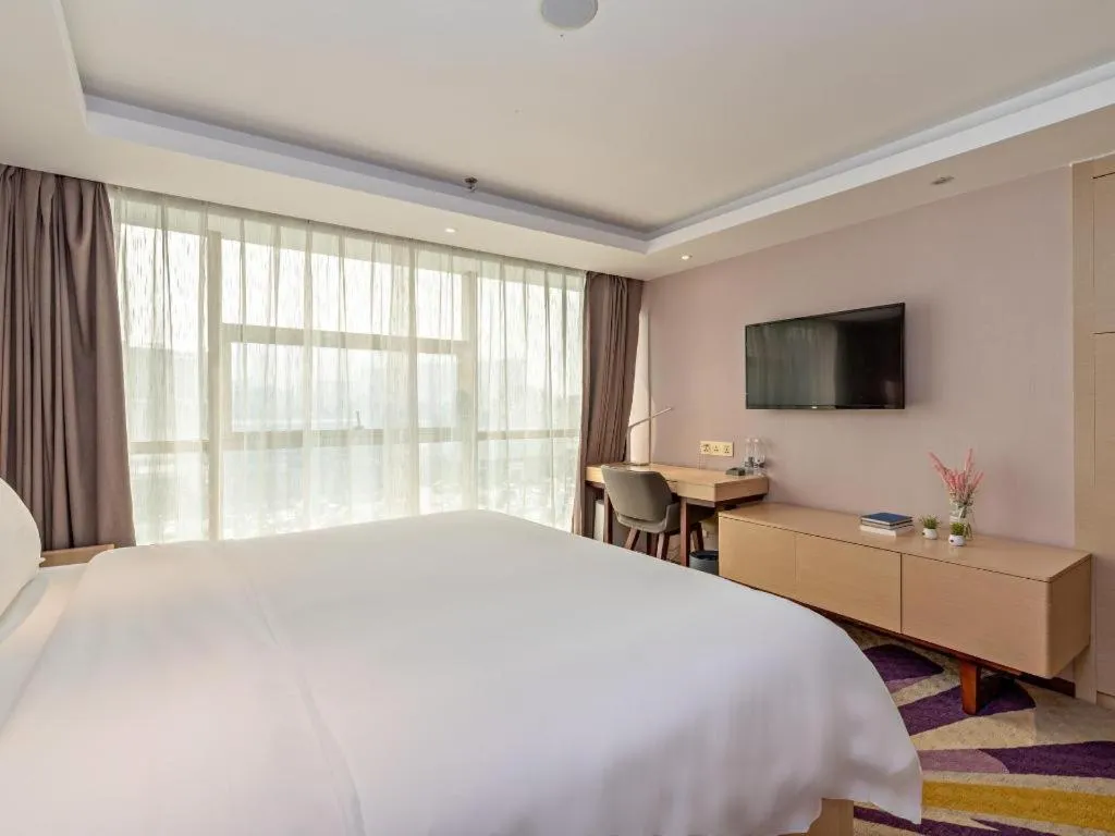 Bed in Lavande Hotels Guangzhou Baiyun Avenue North Metro Station