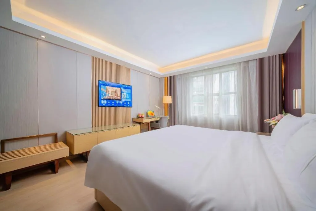 Bed in Lavande Hotels Guangzhou Baiyun Avenue North Metro Station