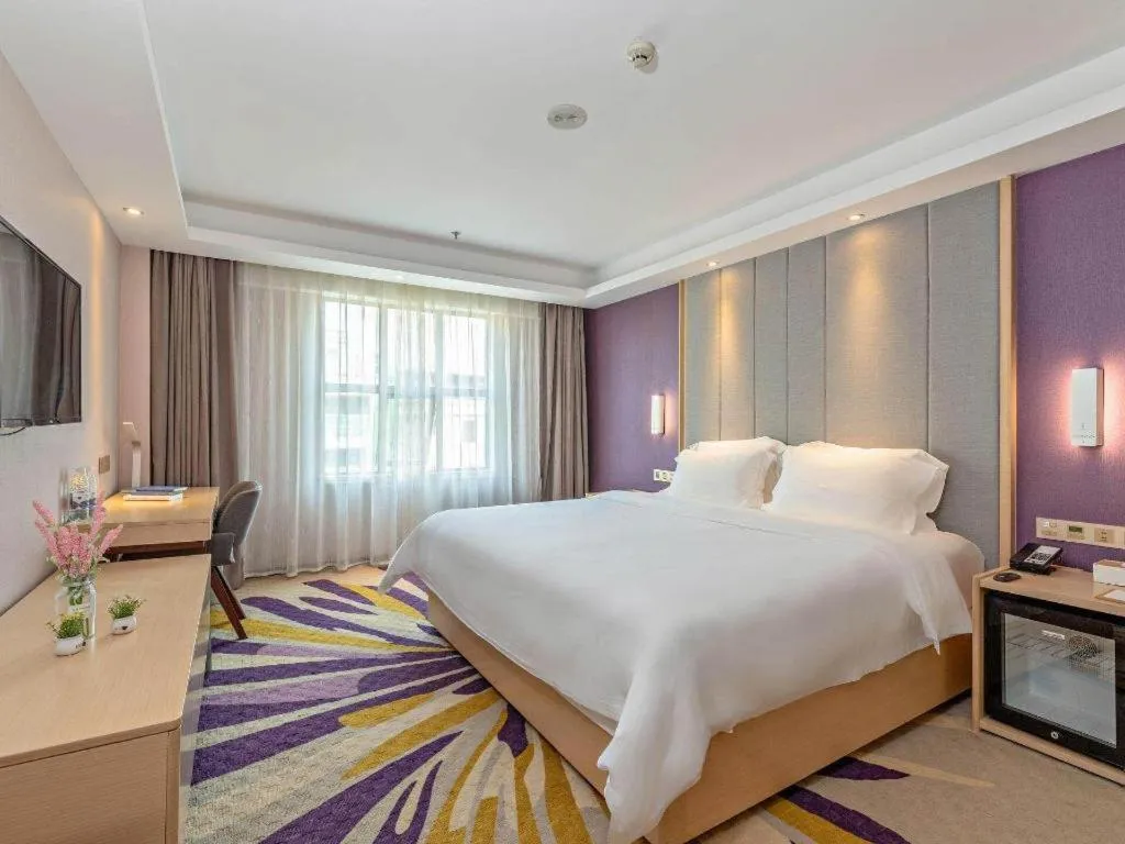 Bed in Lavande Hotels Guangzhou Baiyun Avenue North Metro Station