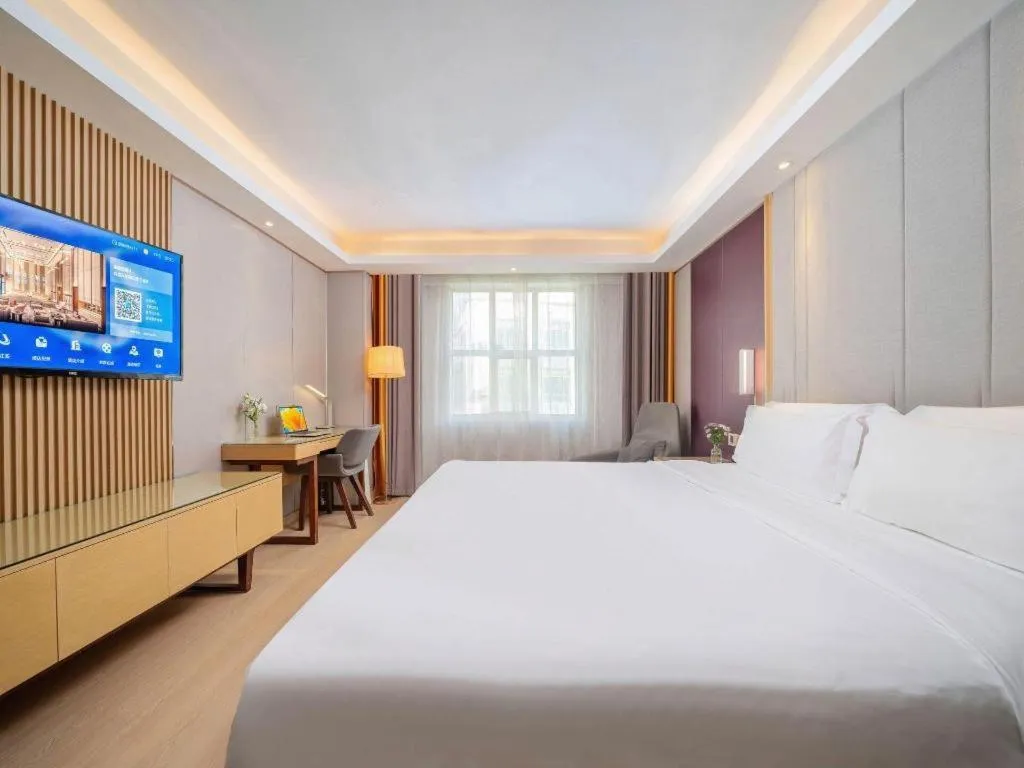 Bed in Lavande Hotels Guangzhou Baiyun Avenue North Metro Station