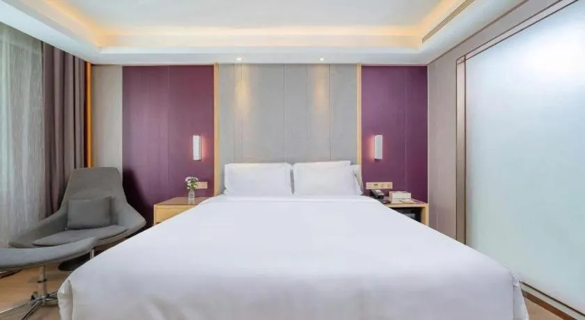 Bed in Lavande Hotels Guangzhou Baiyun Avenue North Metro Station